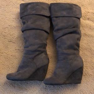 Wedge boots